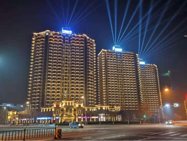 威(wei)海(hai)市(shi)華(hua)瀚大湖(hu)公(gong)館樓(lou)體及(ji)週(zhou)邊(bian)景(jing)觀(guan)亮(liang)化工程(cheng)